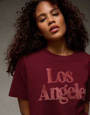 AE Los Angeles Velvet Graphic T-Shirt | American Eagle