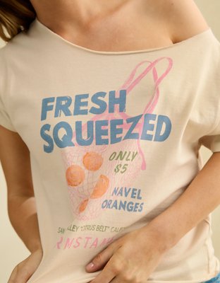 AE Off-the-Shoulder Graphic T-Shirt
