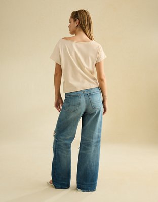 AE Off-the-Shoulder Graphic T-Shirt