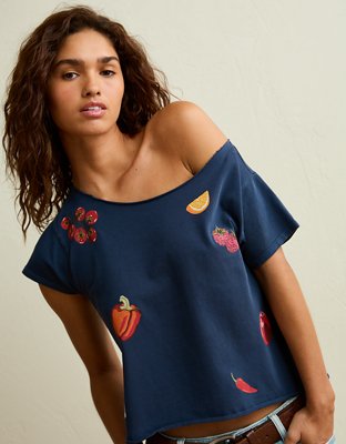 AE Off-the-Shoulder Graphic T-Shirt
