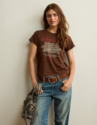 Женская футболка American Eagle AE NYC Graphic, цвет: Шоколадный — фото 6