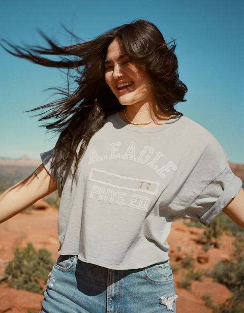 Женские футболки American Eagle AE Cropped Graphic Tee