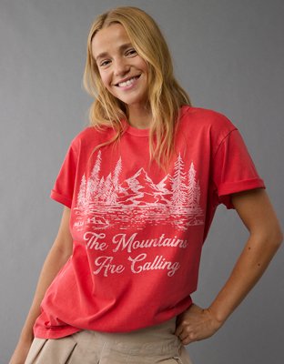 AE Holiday Graphic T-Shirt