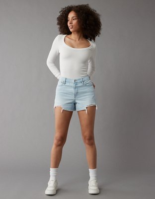 Женские брюки American Eagle AE Strigid Curvy Super High-Waisted Relaxed Ripped Short — фото 6