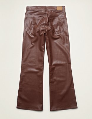 AE High-Waisted Flare Pant de Cuero Vegano