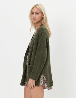 AE Cardigan
