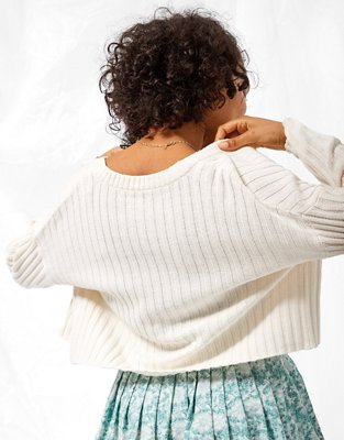 AE Cropped Boxy Button-Up Cardigan