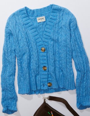 AE Cropped Cable Knit Cardigan