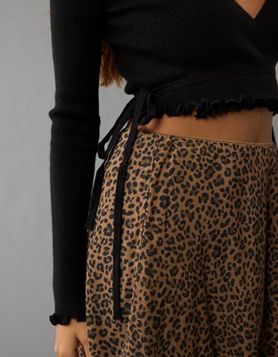 Женские кардиганы American Eagle AE Cropped Wrap Cardigan — фото 6