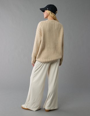 Женские свитеры American Eagle AE Oversized Crew Neck Sweater — фото 2