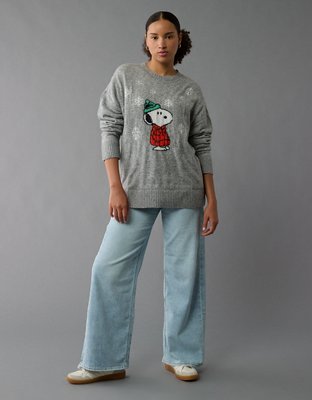 AE Whoa So Soft Oversized Snoopy Holiday Sweater