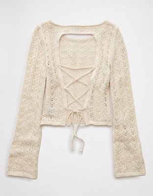 Chandail au crochet lacé au dos AE