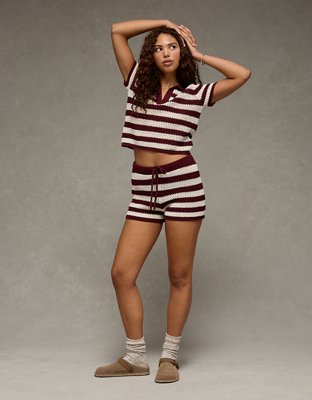 AE Cropped Camisa Polo Tejida al Crochet