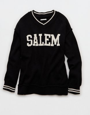AE Oversized V-Neck Destination Graphic Sweater