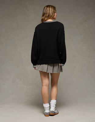 AE Oversized V-Neck Destination Graphic Sweater