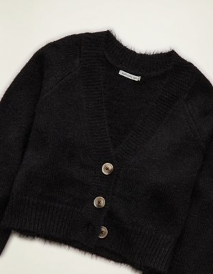 Женский кардиган American Eagle AE Boxy Cropped Raglan Cardigan, цвет: Насыщенный чёрный — фото 5