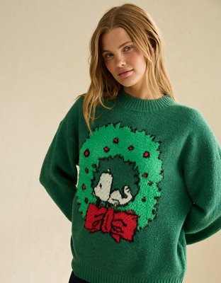 AE Whoa So Soft Snoopy Graphic Oversized Sweater