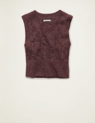 AE Cropped Cable Knit Sweater Vest