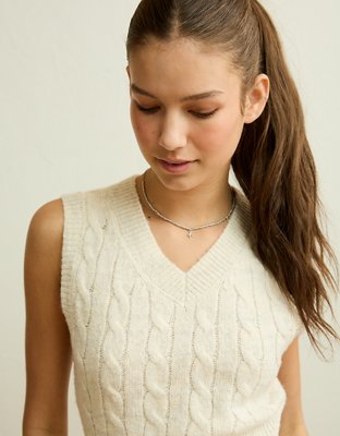 AE Cropped Cable Knit Sweater Vest