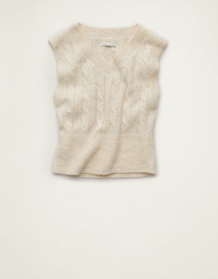 AE Cropped Cable Knit Sweater Vest