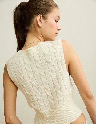 AE Cropped Cable Knit Sweater Vest
