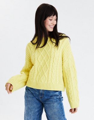 AE Cropped Cable Knit Crew Neck Sweater