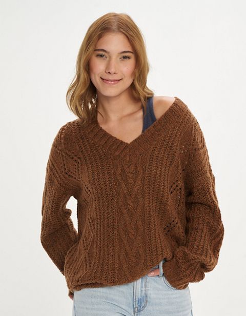 Женские свитеры American Eagle AE Oversized V-Neck Cable Knit Sweater