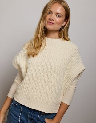 AE77 Shaker Stitch Sweater Vest