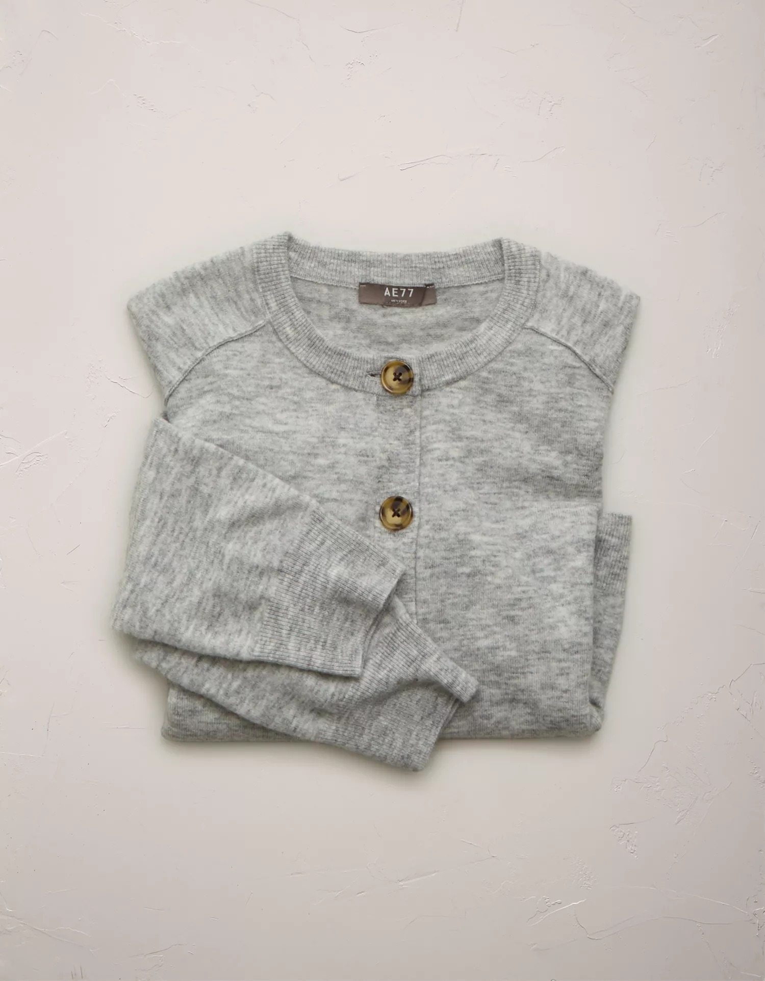 AE77 Cashmere-Blend Button-Up Cardigan Sweater - thumbnail 6