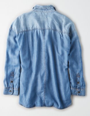 Женские рубашки American Eagle AE Oversized Denim Button-Up Shirt — фото 4