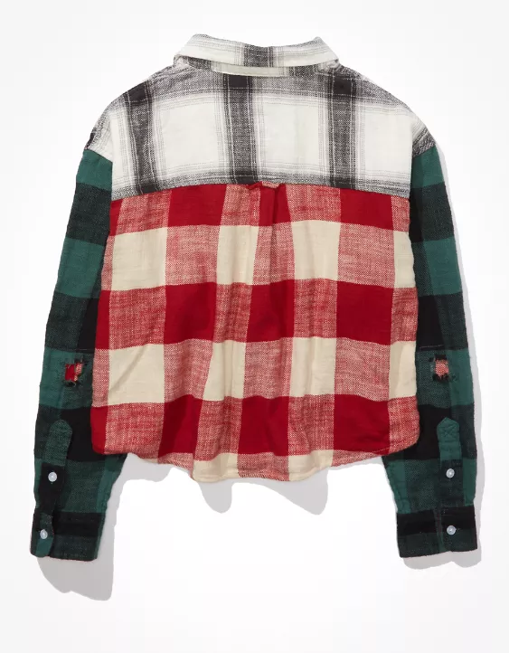 AE Cozy Cabin Cropped  Flannel