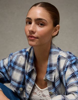 Женская рубашка American Eagle AE Plaid Button-Up, цвет: Синий — фото 6