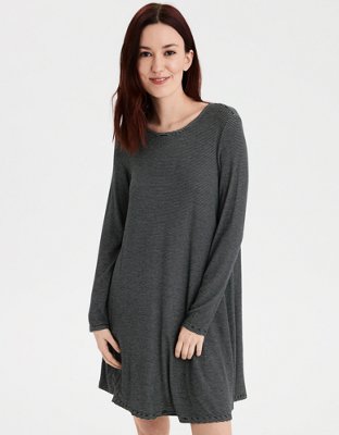 american eagle jumper dress