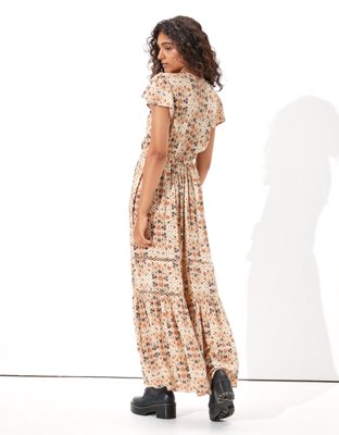 Женские платья American Eagle AE Lace Tiered Maxi Dress — фото 2