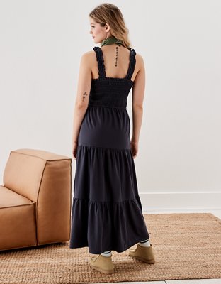Женские платья American Eagle AE Ruffle Smocked Midi Dress — фото 2