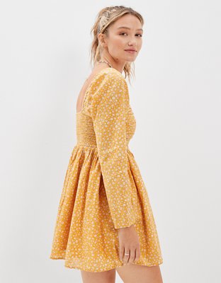 Женские платья American Eagle AE Floral Ruched Long-Sleeve Mini Dress — фото 2
