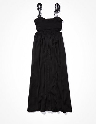 Robe mi-longue ruchée soyeuse AE