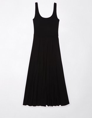 AE Scoop Neck Circle Midi Dress