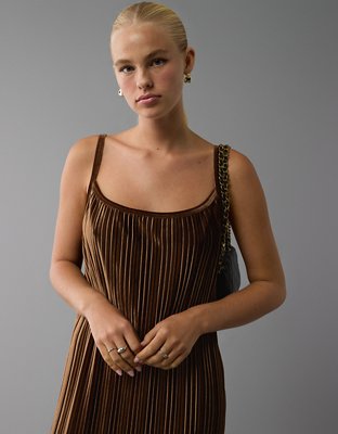 Женские платья American Eagle AE Velvet Midi Dress — фото 5