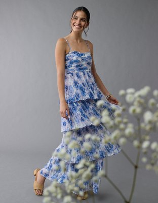 Robe très longue plissée étagée AE