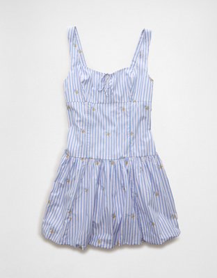 AE x The Summer I Turned Pretty Vestido Abombado