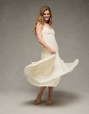 AE V-Neck Pleated Lace Midi Dress