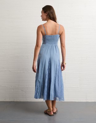 AE V-Neck Pleated Lace Midi Dress