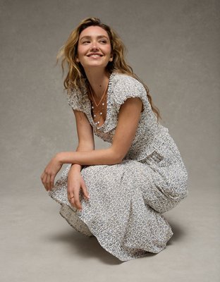 AE Scoop Neck Smocked Midi Dress