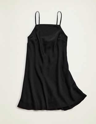 Женское платье American Eagle AE High Neck Slip Mini, цвет: Насыщенный чёрный — фото 3