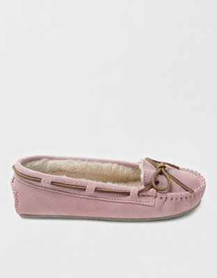 Minnetonka discount cally moccasins