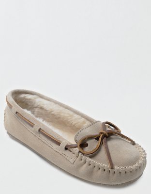 Women's Slippers | American Eagle