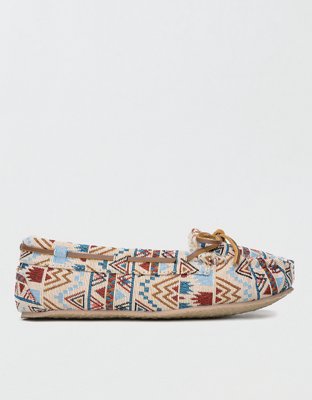 Minnetonka Women's Cally Moccasin