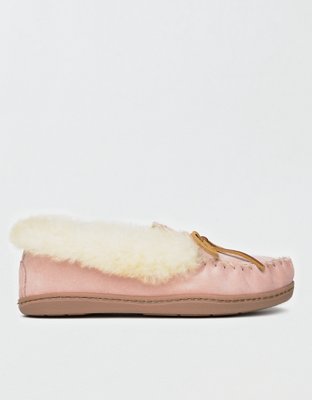 Minnetonka women's alpine sheepskin moccasin online