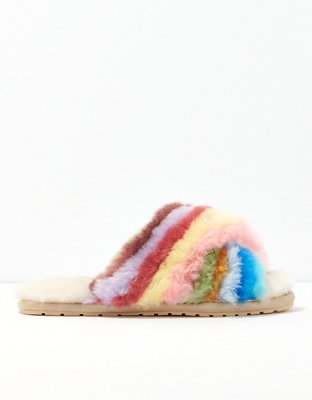 Women's Slippers | American Eagle